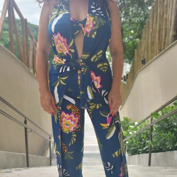 Toucan Tropicana Pant Wrap and Bandeau Set - Picture 1 of 8